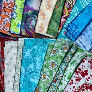 90 Quilting Fabric Swatches